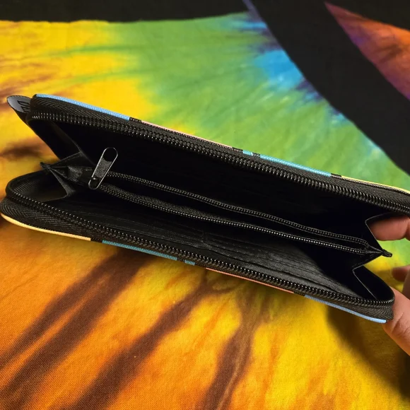 Demon Slayer Wallet - Picture 3 of 4